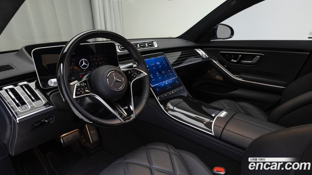 Mercedes-Benz S-Class Maybach S580 4MATIC, 2024