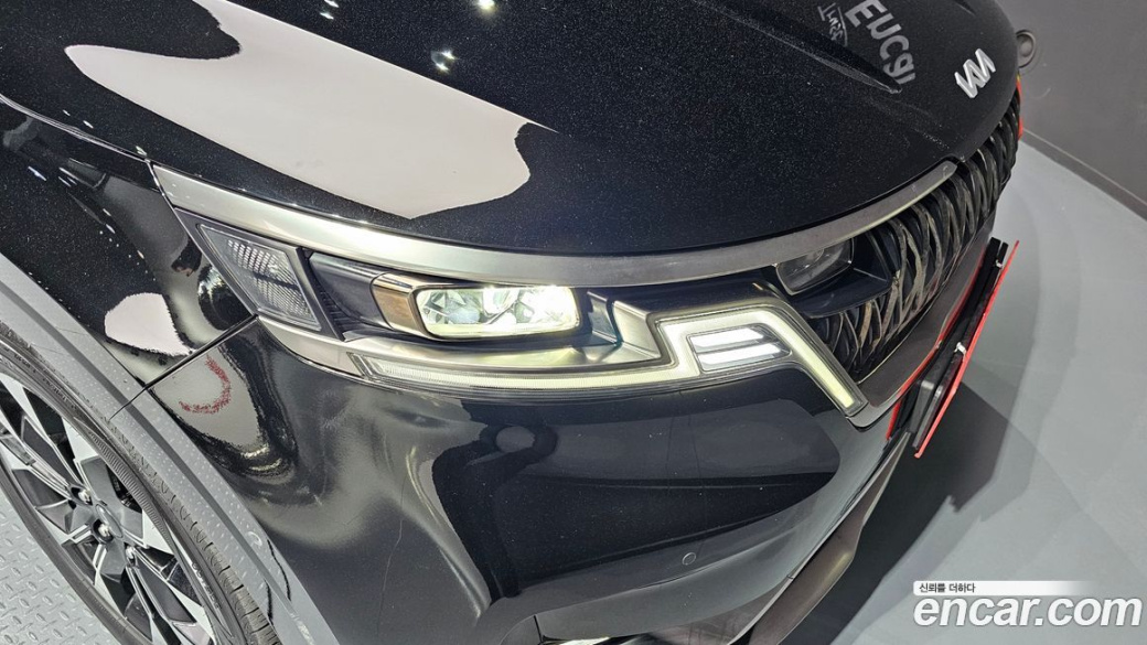 Kia Carnival 7-Seater Signature, 2023
