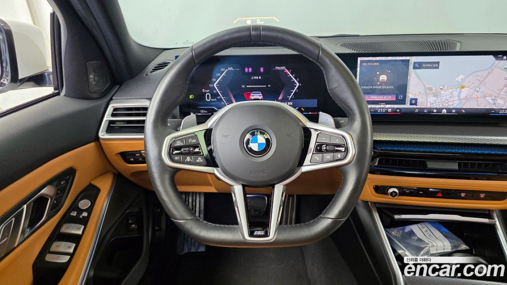 BMW 3-Series 320i M Sport, 2025