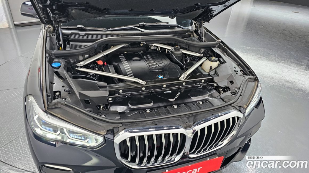 BMW X5 xDrive 40i M Sport, 2021