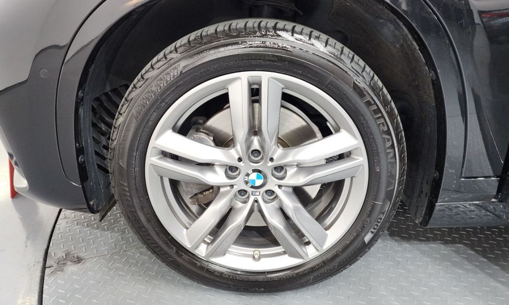 BMW X1 xDrive 20i M Sport, 2022