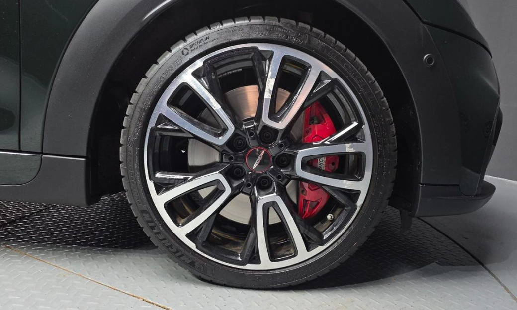 Mini Cooper JCW, 2022