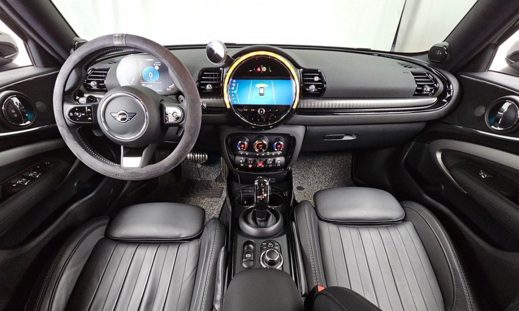 Mini Clubman JCW Lite, 2023