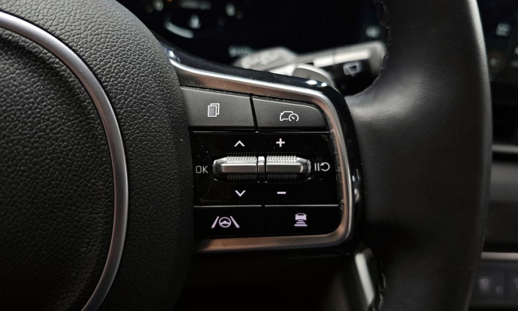 Kia Carnival 9-Seater Noblesse, 2025