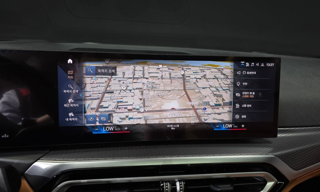 BMW 3-Series 320i M Sport, 2024