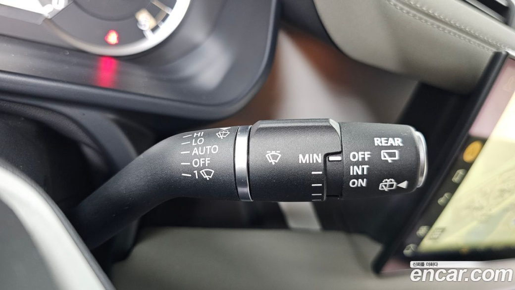 Land Rover Defender 90 D250 SE, 2023