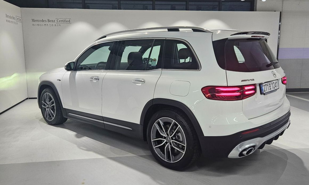 Mercedes-Benz GLB-Class AMG GLB35 4MATIC, 2025