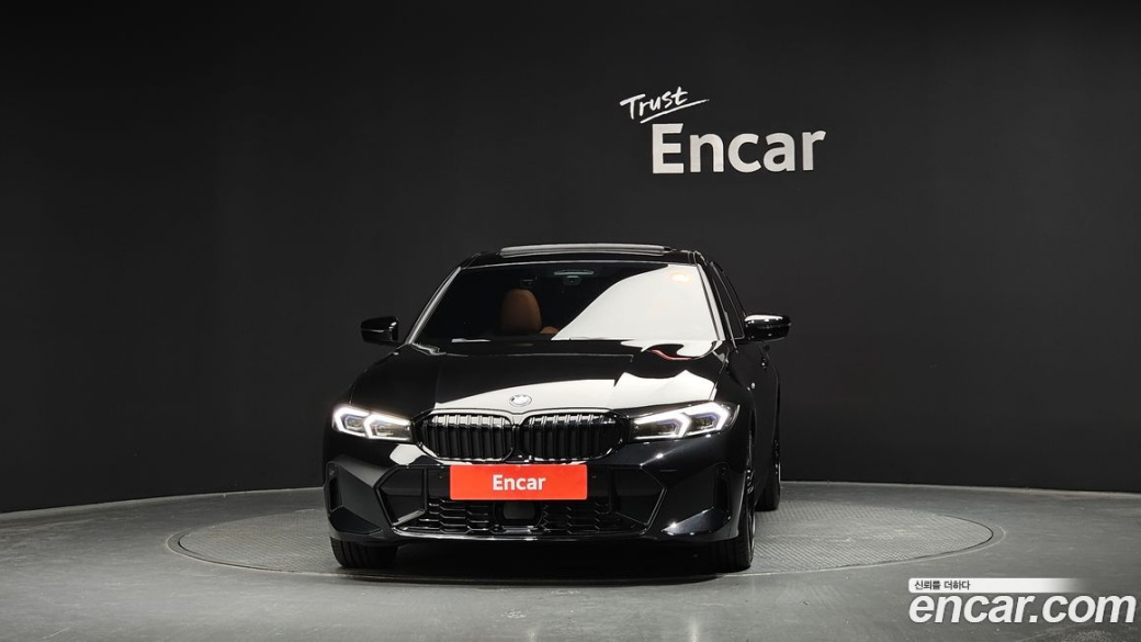 BMW 3-Series 320i M Sport, 2023