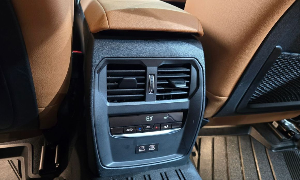 BMW 3-Series 320i M Sport, 2022
