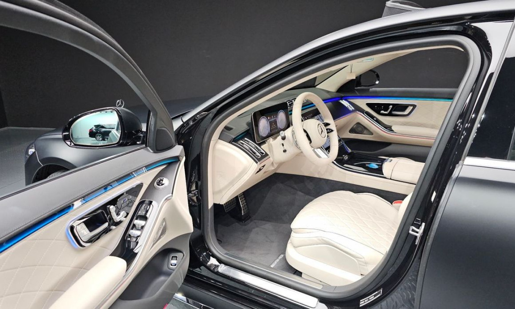 Mercedes-Benz S-Class S450 4MATIC, 2026