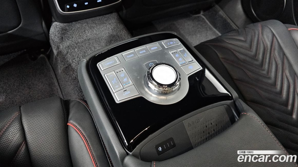 Genesis G80 Gasoline 2.5 Turbo AWD, 2025