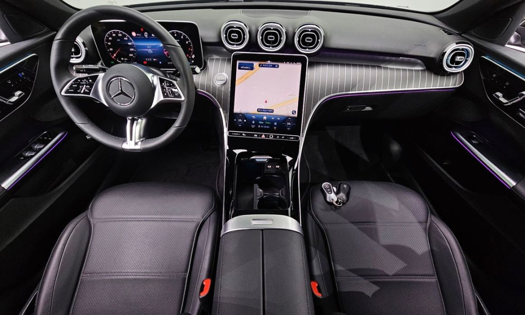 Mercedes-Benz C-Class C200 Avantgarde, 2025