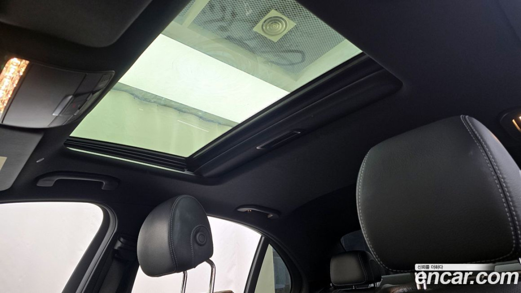 Mercedes-Benz E-Class E350 4MATIC Exclusive, 2023