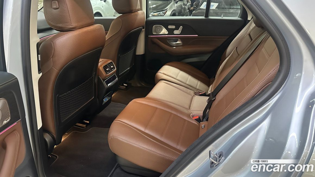 Mercedes-Benz GLE-Class GLE450 4MATIC AMG Line, 2025