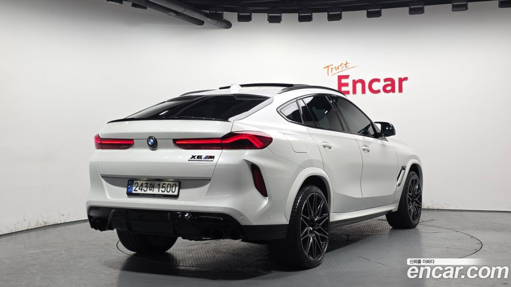 BMW X6M 4.4 Competition, 2022