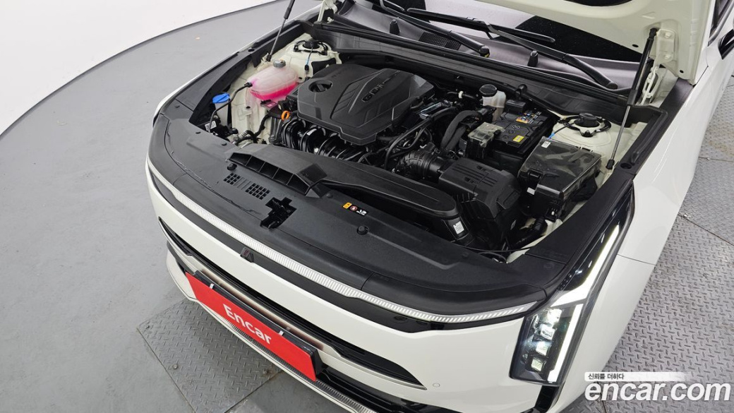 Kia K8 2.5 Gasoline 2WD, 2025