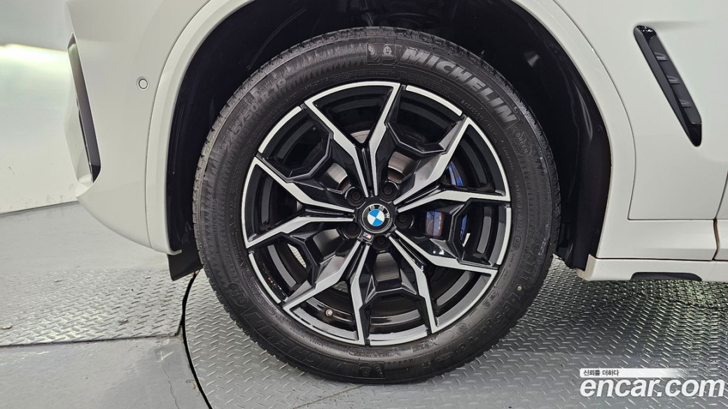 BMW X4 xDrive20i M Sport, 2023