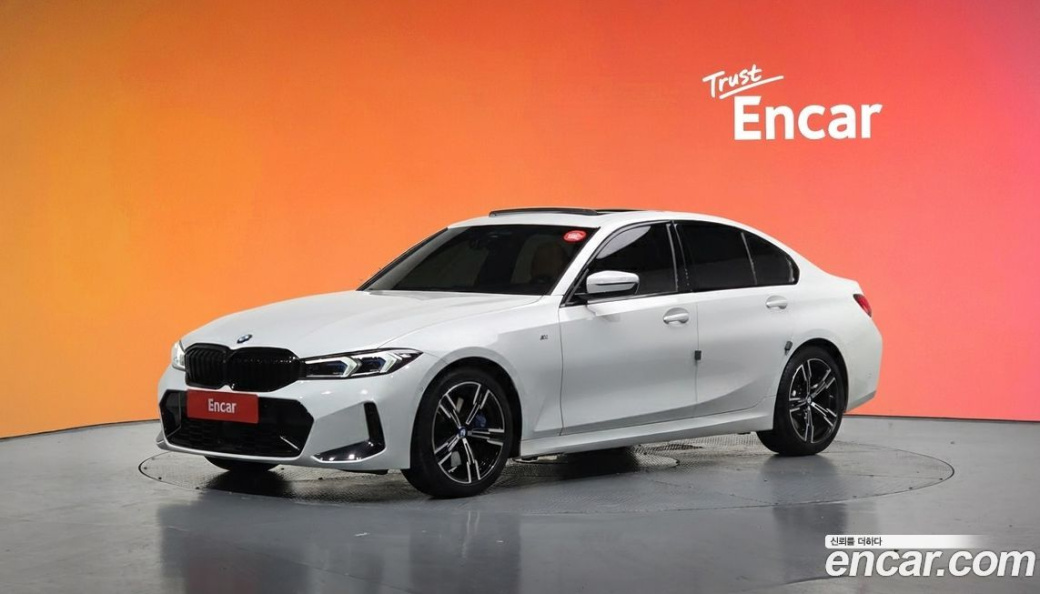 BMW 3-Series 320i M Sport, 2023