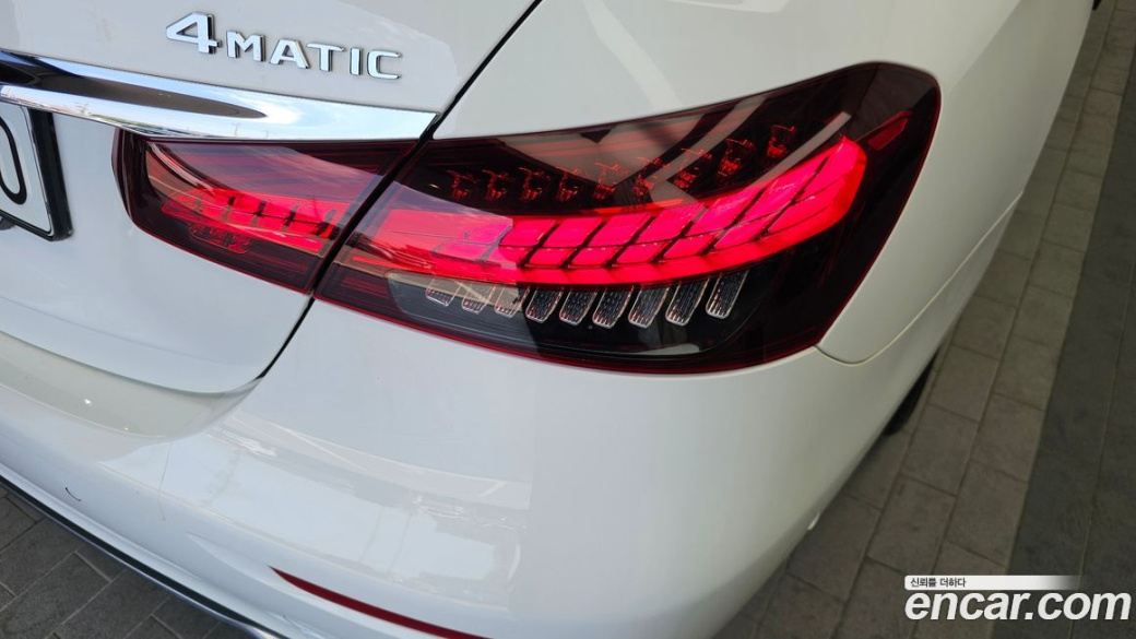 Mercedes-Benz E-Class E220d 4MATIC Exclusive, 2023