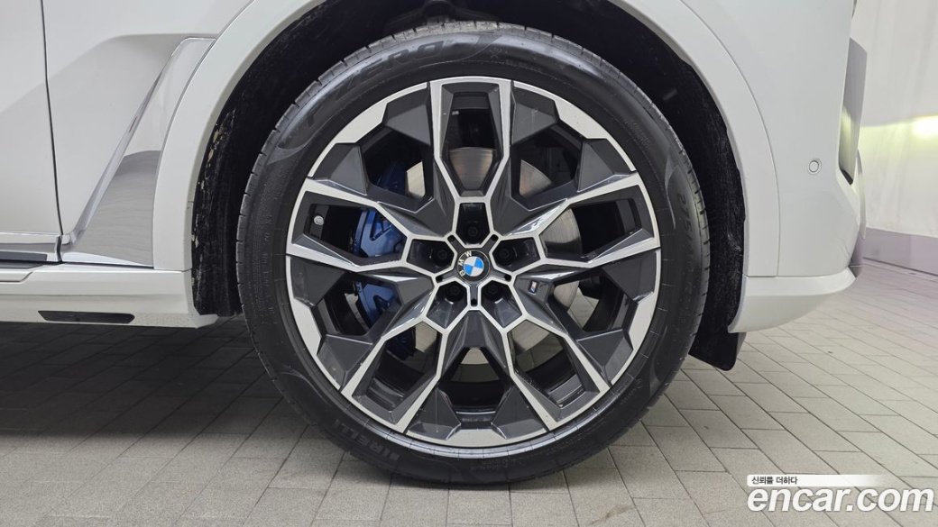 BMW X7 xDrive 40i M Sport 6STR, 2025