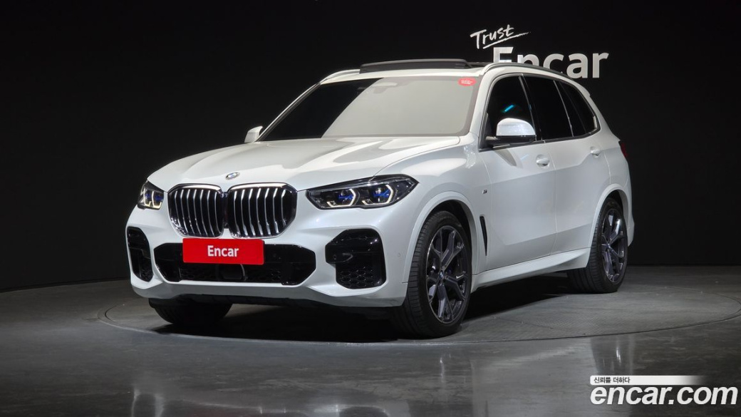 BMW X5 xDrive 40i M Sport, 2022