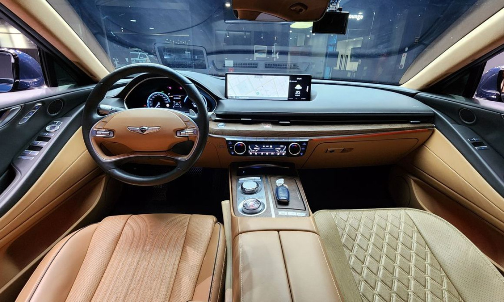 Genesis G80 Gasoline 2.5 Turbo 2WD, 2023