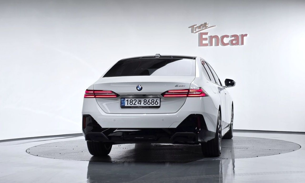 BMW 5-Series 520i M Sport, 2024