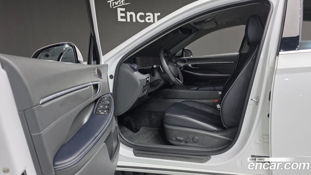 Hyundai Sonata 2.0, 2024