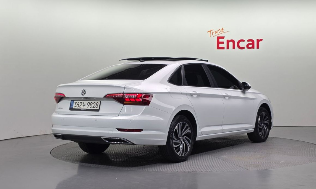 Volkswagen Jetta 1.4 TSI Prestige, 2021