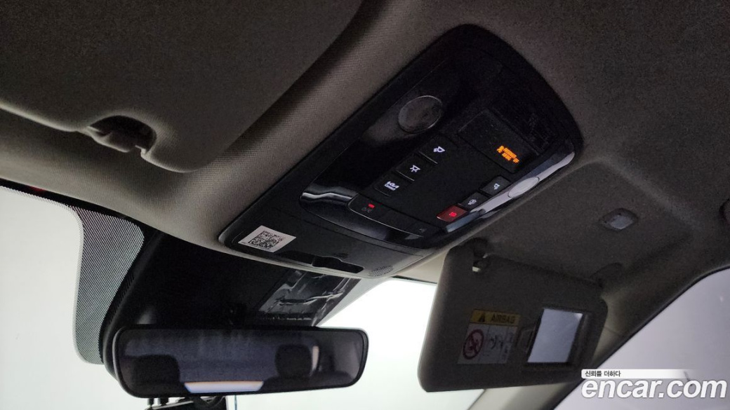 Kia Carnival 9-Seater Prestige, 2024