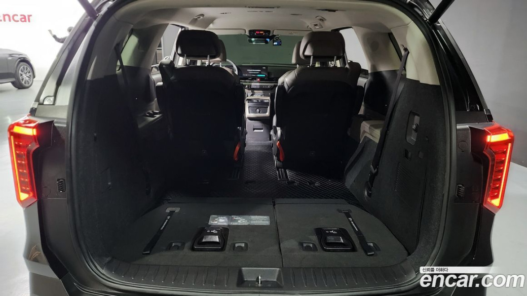 Kia Carnival 7-Seater Noblesse, 2024