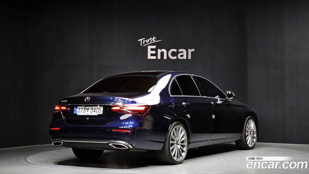 Mercedes-Benz E-Class E450 4MATIC Exclusive, 2023