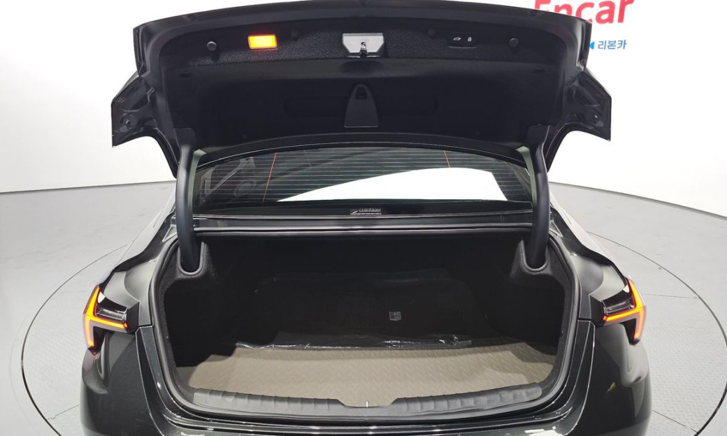 Kia K8 2.5 Gasoline 2WD, 2025