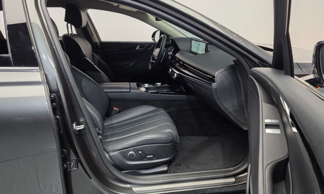 Genesis G80 Gasoline 2.5 Turbo 2WD, 2023