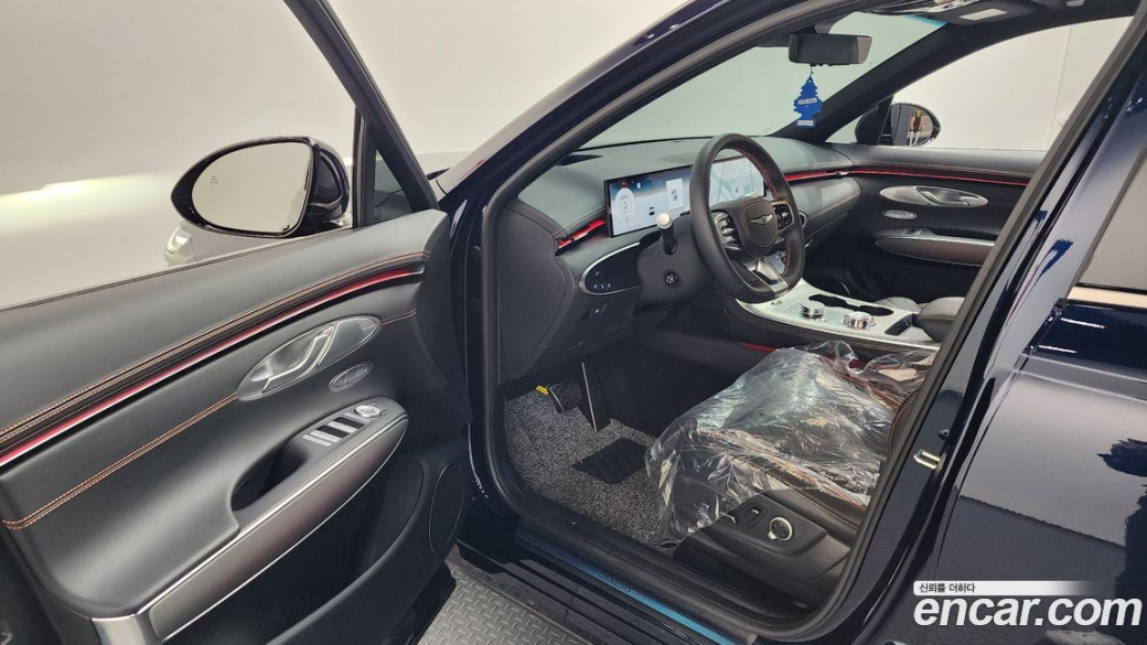 Genesis GV70 2.5T Gasoline AWD, 2025