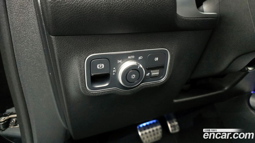 Mercedes-Benz GLB-Class GLB250 4MATIC, 2023