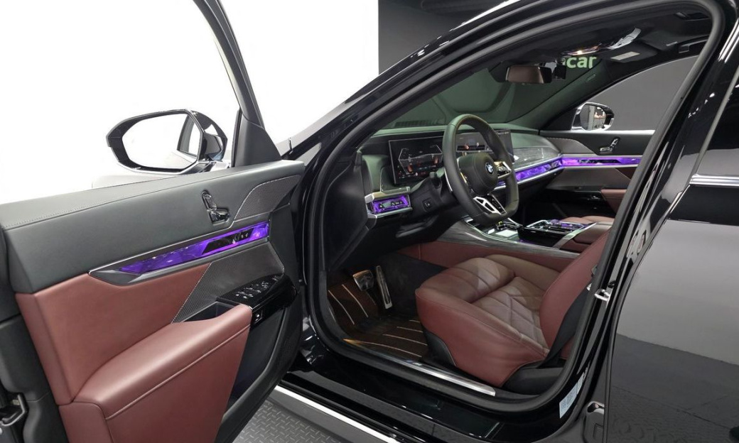 BMW 7-Series 740i xDrive M Sport, 2024