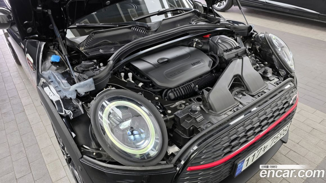Mini Clubman JCW, 2023