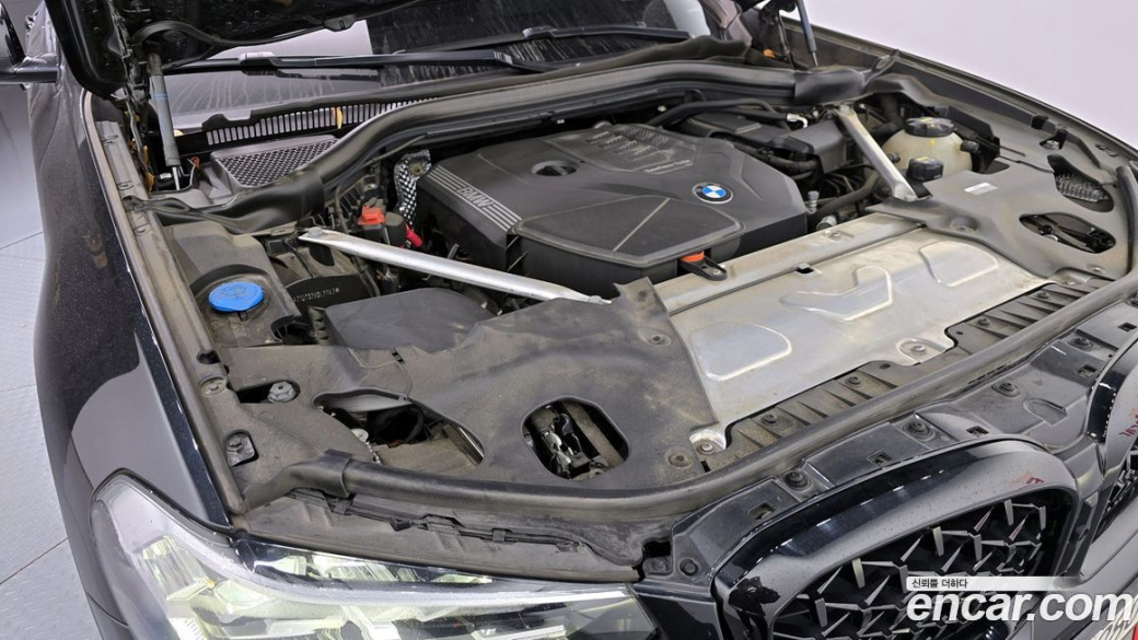 BMW X4 xDrive20i M Sport, 2022