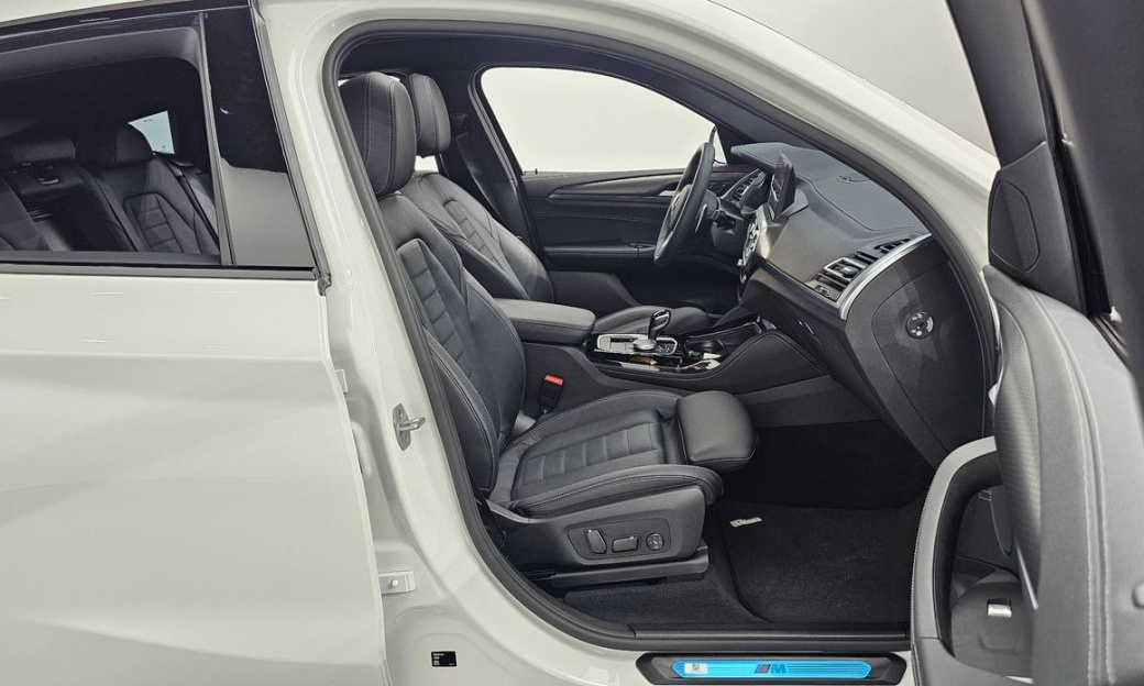BMW X4 xDrive20d M Sport, 2025