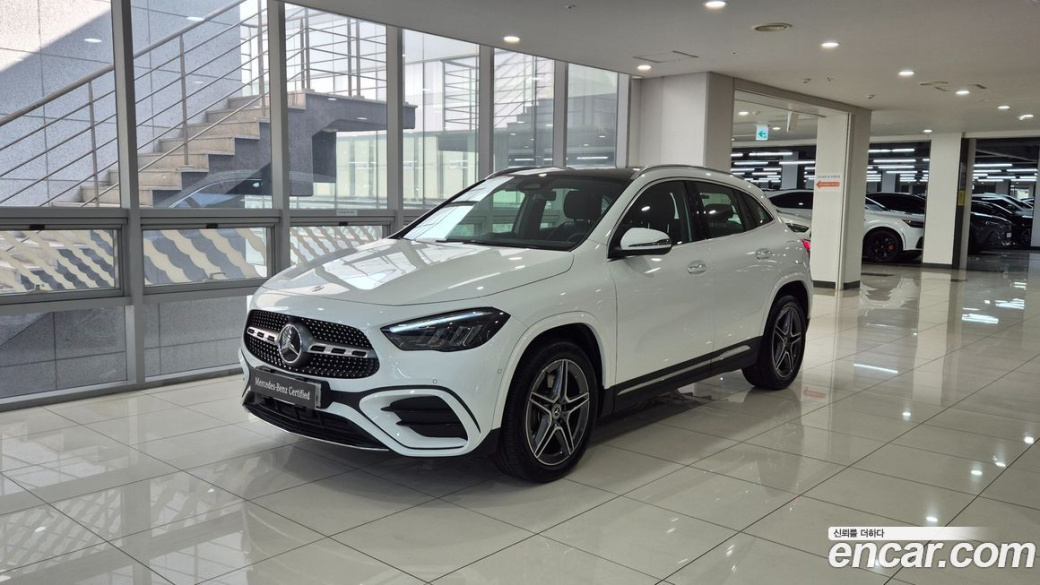 Mercedes-Benz GLA-Class GLA250 4MATIC, 2026