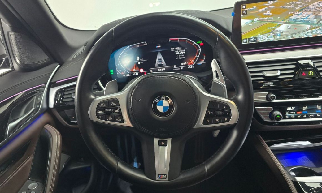 BMW 5-Series 530i M Sport Package, 2023