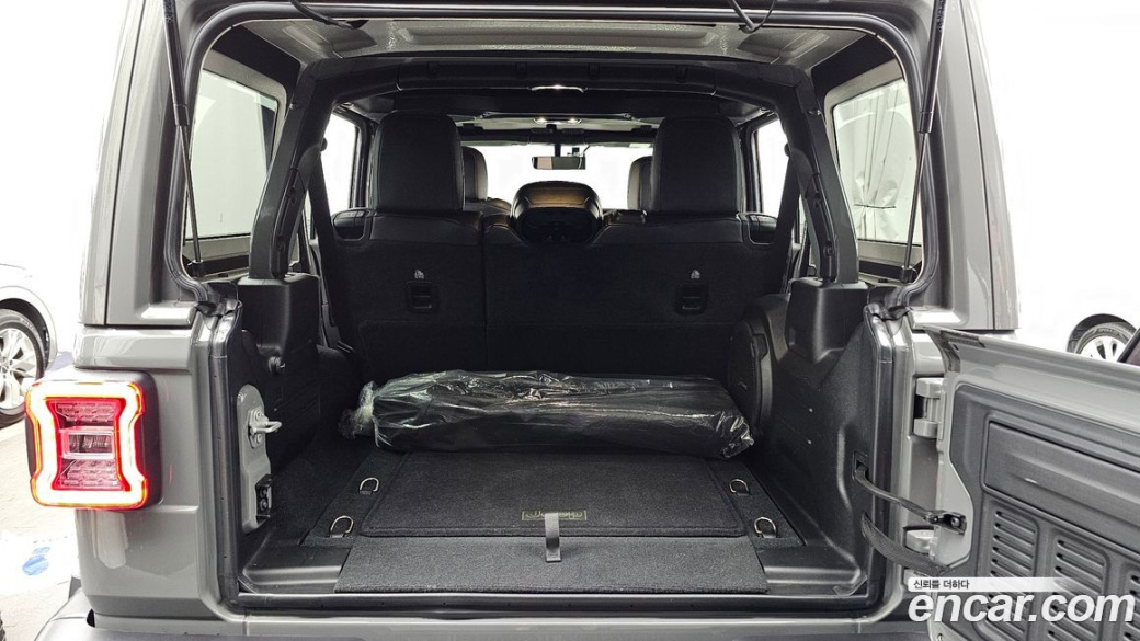 Jeep Wrangler 2.0 Overland 4Door, 2022