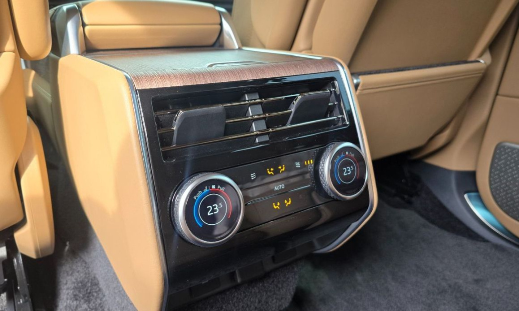 Land Rover Range Rover P530 Autobiography Long Wheel Base, 2025