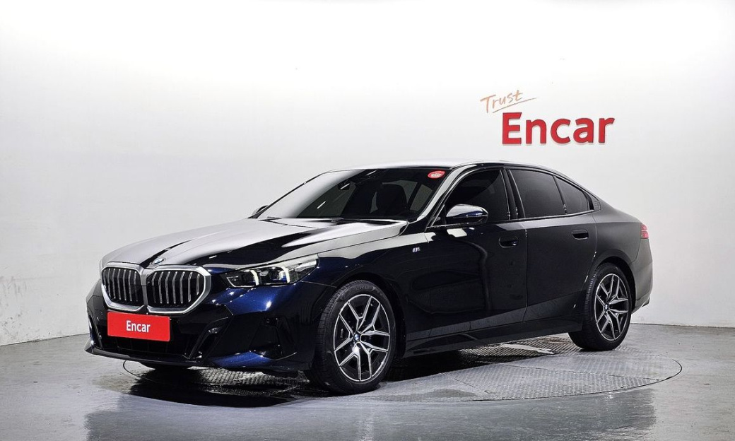 BMW 5-Series 520i M Sport, 2024