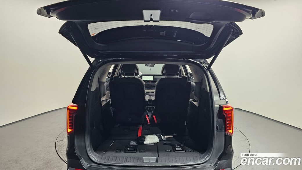 Kia Carnival 7-Seater Noblesse, 2024