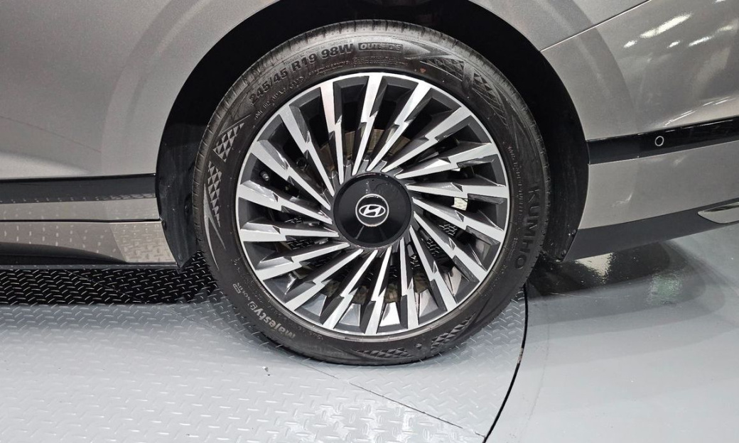 Hyundai Grandeur 2,5 Gasoline 2WD, 2024