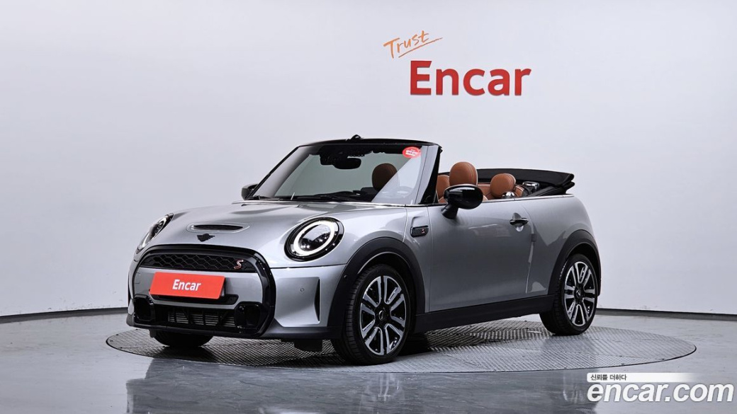 Mini Cooper Convertible Classic, 2024