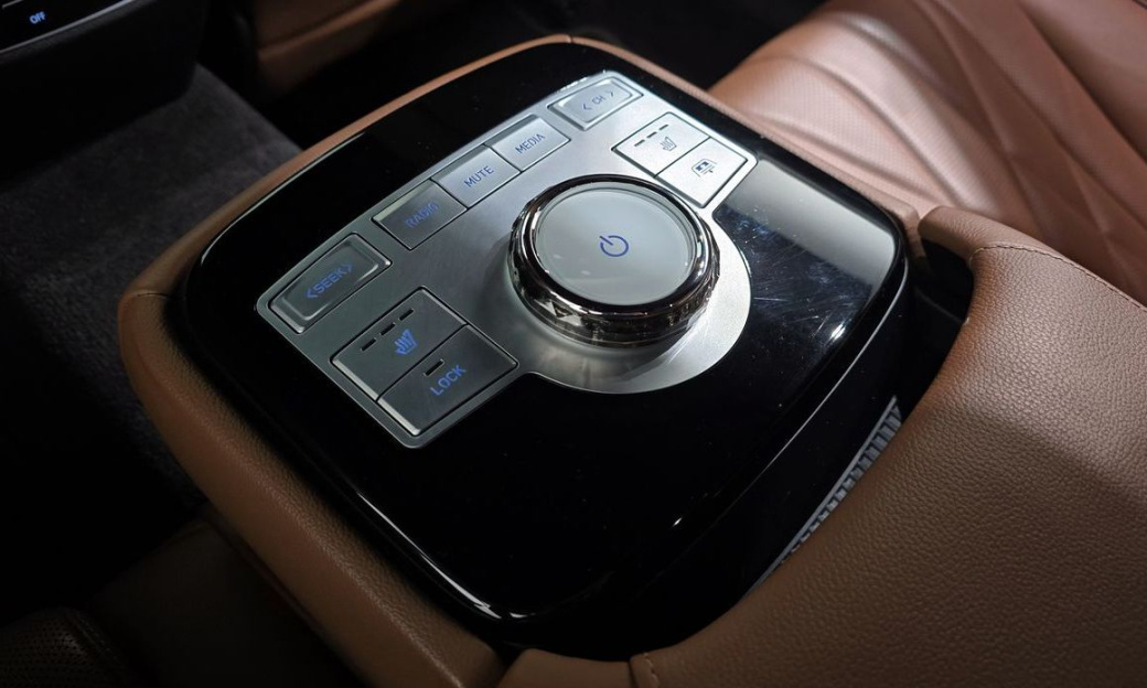 Genesis G80 Gasoline 2.5 Turbo 2WD, 2024
