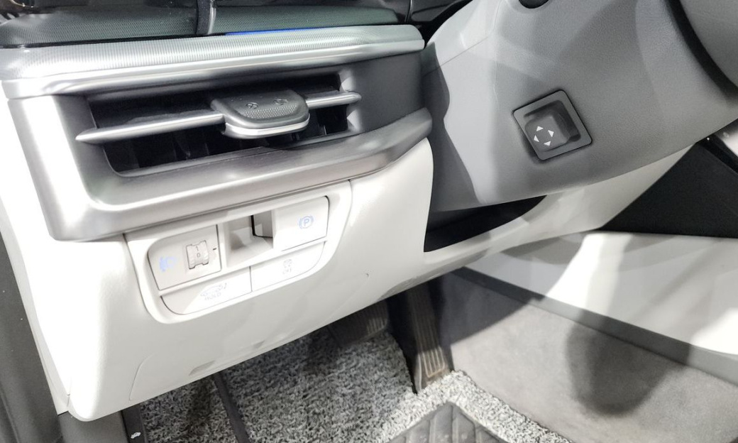 Hyundai Grandeur 2,5 Gasoline 2WD, 2023